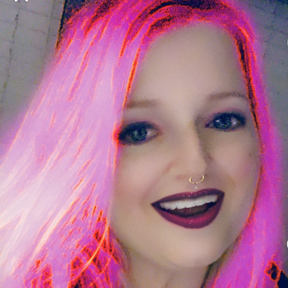 Meet your Posher, Amber